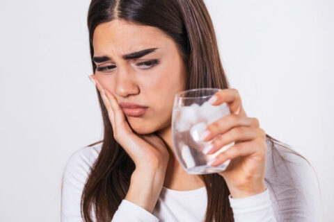 Women being sensitive to cold water, AZ